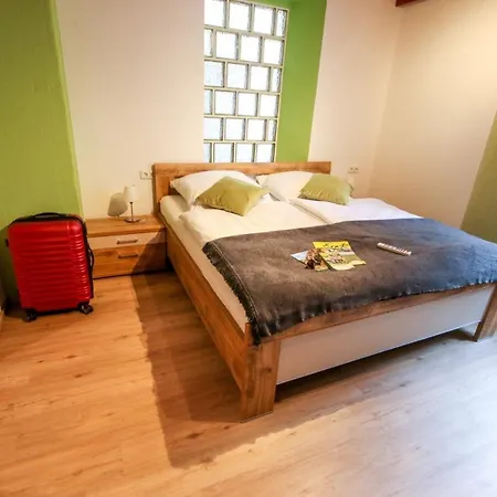 Ferienweingut Niessner Guest house *